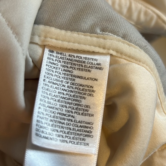 The North Face quarter zip - Picture 9 of 11